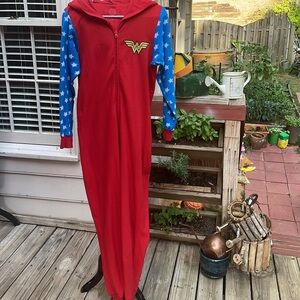 DC Comics Wonder Women Full ZIP Sleepware Jumpsuit Size S